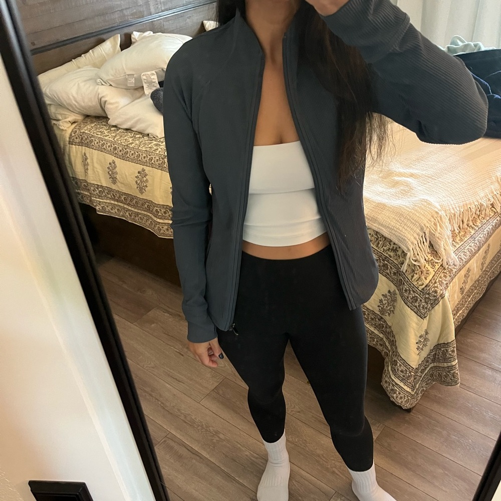 Athleta salutation ribbed jacket
